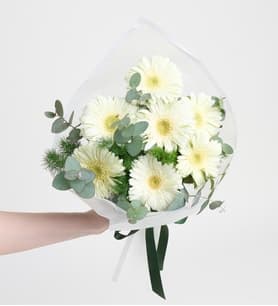 Beyaz Gerberalar Buketi