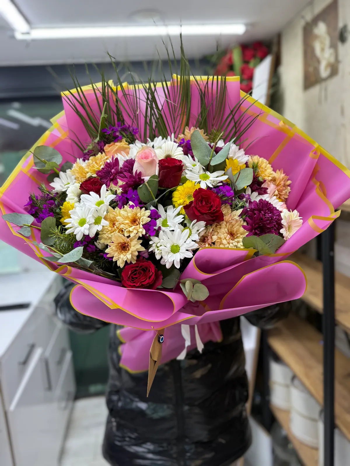 Kasımpatı ve Gül buketi Büyük